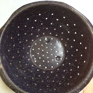 Old antique extra large speckle enamel blue colander strainer